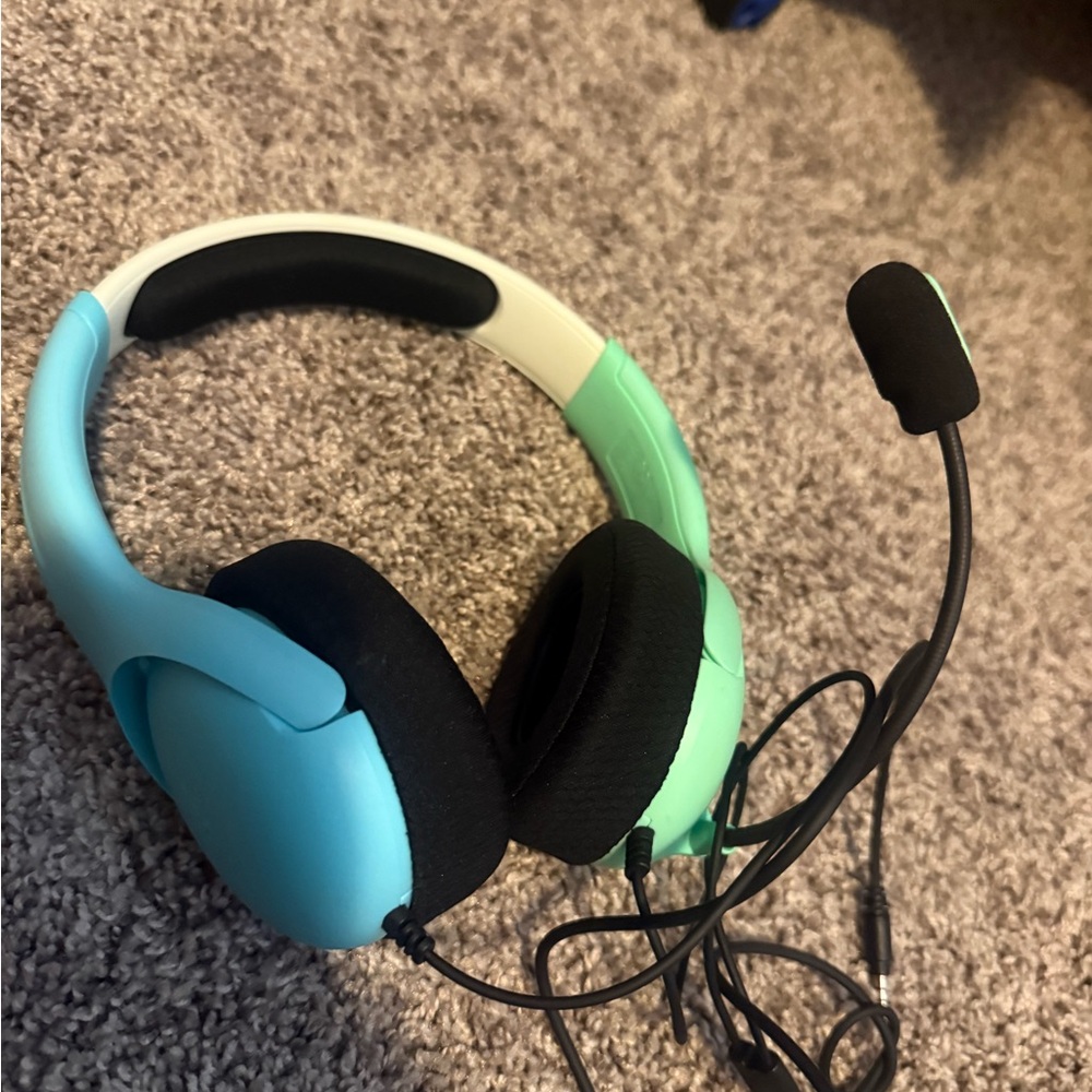 Nintendo switch Blue and Black Gaming Headset with Microphone